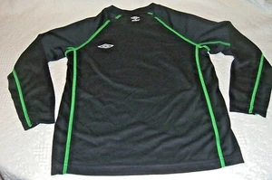 (S39)-UMBRO-Girls Jr Size Small Black w Neon Green Trim Long Sleeve Soccer Shirt - Picture 1 of 3