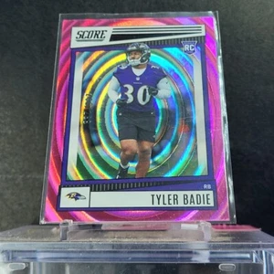 2022 Panini Score Tyler Badie No. 342 Baltimore Ravens Pink /299 - Picture 1 of 2