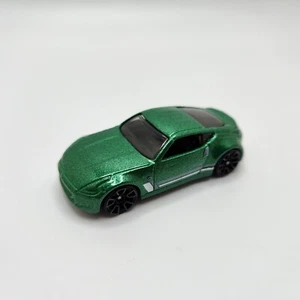 Hot Wheels 2009 Nissan 370Z R0957 Green Die-cast Toy Car 1:64 - Picture 1 of 6