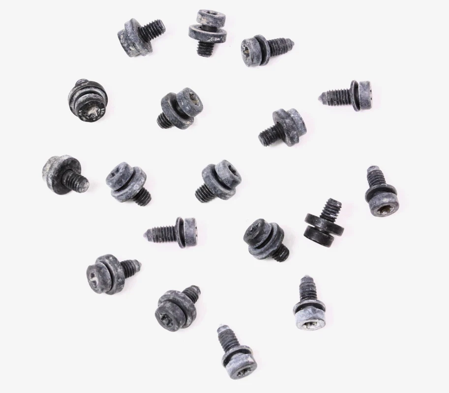 Front Door Skin Panel Bolts Screws 05-10 VW Jetta Rabbit GTI Sportwagen MK5 - Image 1 of 1