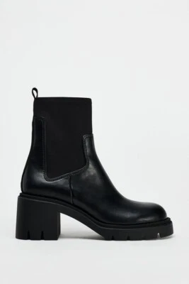 Zara Negro CUERO Botines Talla 38/7.5 ZAPATOS EE. UU. Foto 1 de 4