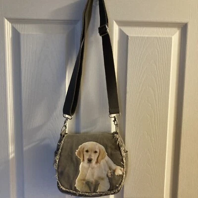 Fuzzy Nation 斜挎包钱包黄色实验室绿色仿旧帆布女式青少年女孩 — 第 1/4 张图片