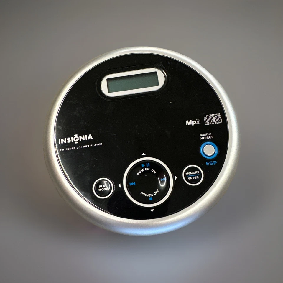 Insignia NS-P5113 Portable Compact Disc Player CD MP3 Player FM Tuner Tested - Изображение 1 из 1