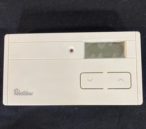RobertShaw 300-252 Termostato Programable, 5-2 Días Calor/Enfriamiento - Imagen 1 de 5