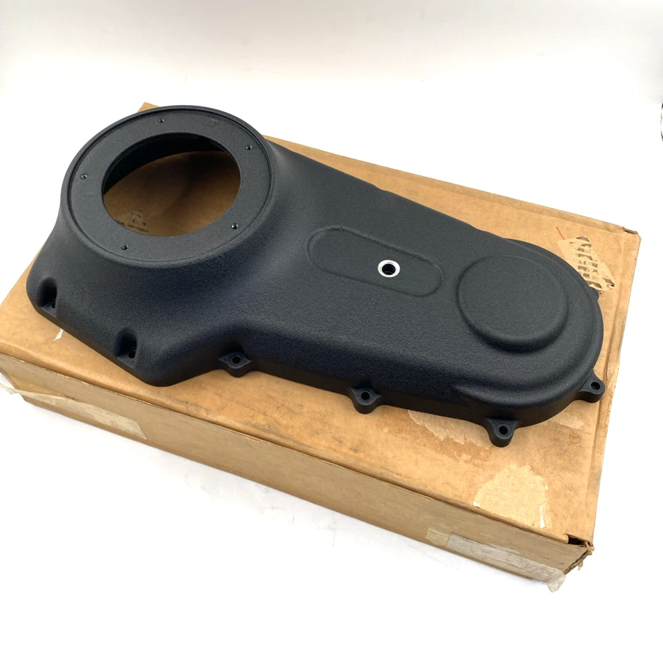 oem Harley 60758-06A Wrinkle Black Outer Engine Primary Cover 06-17 Dyna - Image 1 of 4