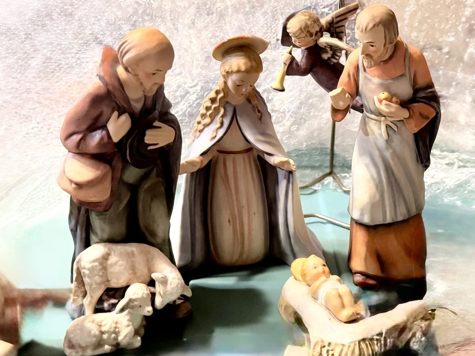 Vintage Goebel Hummel 9 Pc Nativity Set 214 Series 1951 W Germany - Image 1 of 4