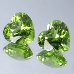 3.44Cts Classic Natural Green Peridot Heart Shape Collection Pair - Picture 1 of 5