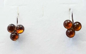 boucle d'oreille vintage en argent 925/1000 avec décor de 3 cabochons en ambre - Picture 1 of 2