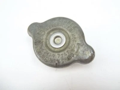 Tampa de enchimento do radiador 2005 Kawasaki KX 250 F KX250F - Imagem 1 de 4