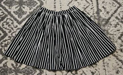 Новый с Ярлыками PINUP COUTURE Дженни черный в тонкую полоску полная юбка размер XL - Изображение 1 из 3