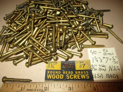 40-VINTAGE SOLID BRASS WOOD SCREWS WITH ROUND SLOT HEADS, 1 1/4" LONG X #7=5/32" Cover