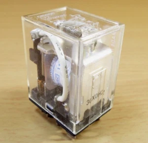 OMRON LY2 GENERAL PURPOSE 120VAC RELAY SWITCH CUBE 2PDT 8PIN  10A 220VAC/24VDC - Picture 1 of 10