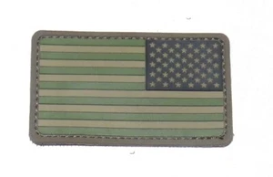 Bandiera USA verde marrone nero 2 x 1 pollice Milspec PVC patch gancio di fissaggio eccellente - Foto 1 di 1