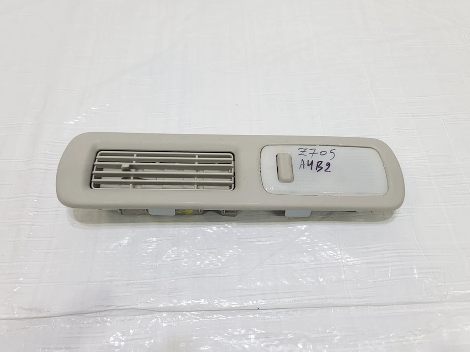 Luz interior trasera derecha Nissan Quest 2011-2013 lámpara rejilla ventilación aire 279421JA0A Foto 1 de 4