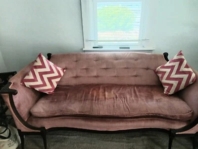 维多利亚古董家具收藏 — 第 1/4 张图片