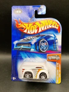 Hot Wheels Blings Dairy Delivery Model Car (B180) - Picture 1 of 5