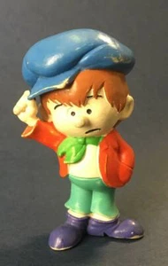 VTG MRS PEPPER POT PVC FIGURE – BUCKET BOY CHILD, MAIA & BORGES, PORTUGAL 1983. - Picture 1 of 9