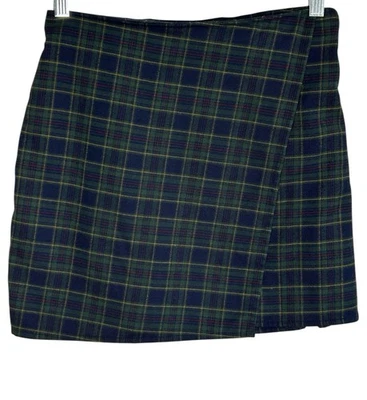 Minifalda Hollister a Cuadros Pequeña Y2k Verde Preppy Imitación Envoltura Vacaciones Academia Hiedra Foto 1 de 4