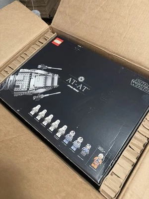 LEGO Star Wars 75313 AT-AT Ultimate Collector Series 6785 Piece Set New Sealed - Image 1 of 3