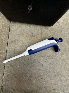 Rainin pipette - Picture 1 of 3