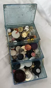 VTG Lucite 3-drawer Trinket Box Full Of Bakelite & Other Old Buttons&Notions - Picture 1 of 5