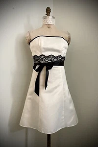 VNTG 90s JESSICA McCLINTOCK for GUNNE SAX Black Ivory Corset Taffeta Dress SZ 3 - Picture 1 of 8