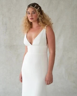 Alexandra Grecco 'Waverly' Wedding Dress - Never worn - Size 8 - 100% Silk - Image 1 of 4