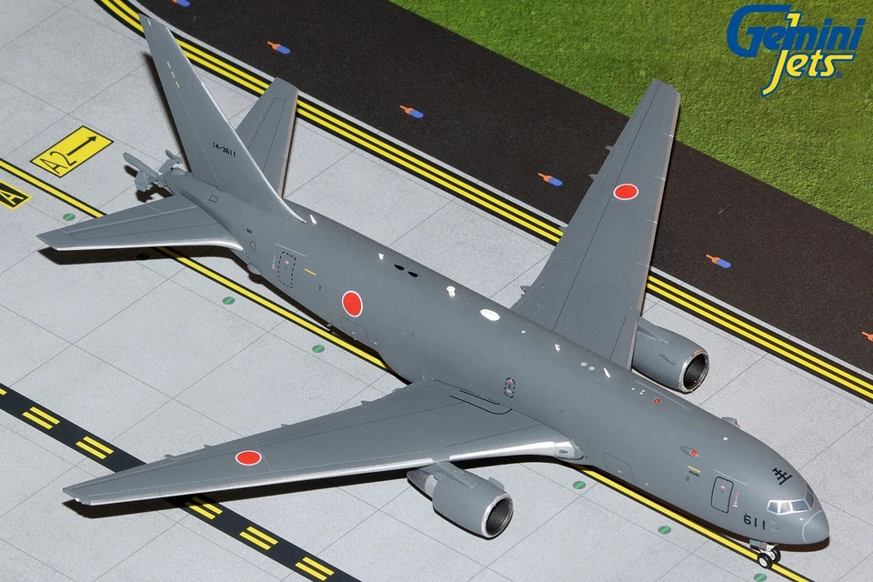 JASDF Boeing KC-46A 14-3611 Gemini Jets G2JSD998 Scale 1:200 SALE - Image 1 of 1