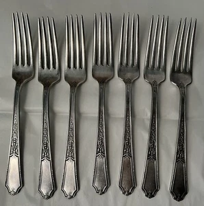 Lote de 7 tenedores de cena vintage de plata ancestral Rogers Bros 1847  - Imagen 1 de 5