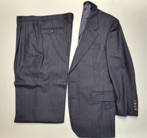 Hickey Freeman STRIPED SUIT Pleated Pants REGENT Men's 42 Dark Gray Wool 35x29 - Picture 1 of 14