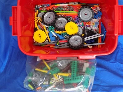 K'NEX BULK LOT Building Set 400pc Value Tub w/ Set #61007 Over 450pc - Image 1 of 4