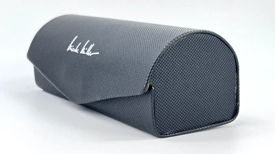 Estuche rígido para gafas Nicole Miller negro con impresión plateada Chartreuse interior grande Foto 1 de 4