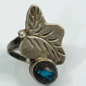 Vintage Turquoise Ring Leaf Handmade Old Pawn Sterling Silver Size 6 - Picture 1 of 12