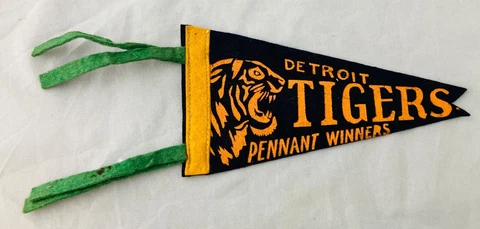 Detroit Tigers RARE Pennant Winners Vintage 1940's 9" Mini Pennant MLB Baseball Cover