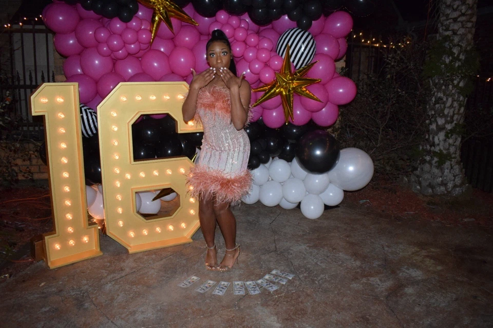 Delia Sequin Mini Dress Nude - Imagem 1 de 3