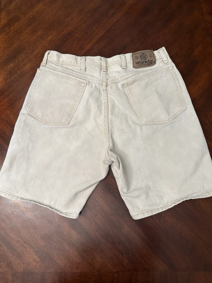 Pantalones Cortos Denim Vintage Wrangler EE. UU. Beige 34 Calce Regular Años 90 Ropa de Trabajo Foto 1 de 4