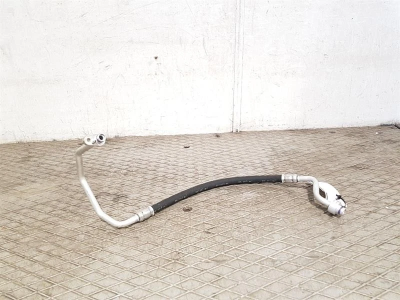 2020 ON MK8 VOLKSWAGEN GOLF AIR CONDITIONING PIPES 5WA816721  - Image 1 of 4