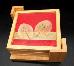 5 Stück Holzuntersetzer mit gepressten Blättern im Holzhalter - Bild 1 von 8