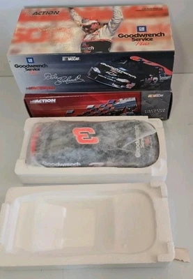 Dale Earnhardt Sr #3 2003 GM Goodwrench Richmond Race 2000 Monte Carlo 1:24 nuevo Foto 1 de 4