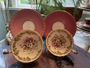Aynsley 2 Pink Tea Cup & Saucer Set Floral Ornate Gold Leaf & Rim Oban Shape - Picture 1 of 14