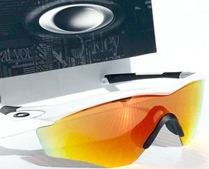 Oakley M2 Sonnenbrille glänzend weiß mit Fire Iridium Gläsern 9343-05 mit Etui - Bild 1 von 11