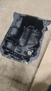 GENUINE BMW MINI Oil Pan Sump B37 Diesel F56 F55 F54 F57 F60 7605231 7638342 - Picture 1 of 3