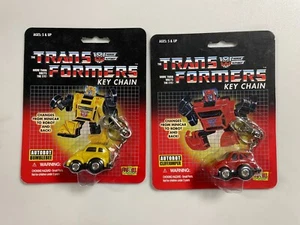 BUNDLE: Transformers G1 Autobots Cliffjumber & Bumblebee Figure Key Chains - Picture 1 of 14