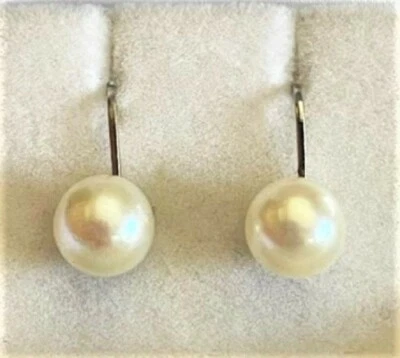 Cultured White Round Pearl Earrings 14k White Gold 7.5 mm Screw on Backs VTG LG - Image 1 of 4