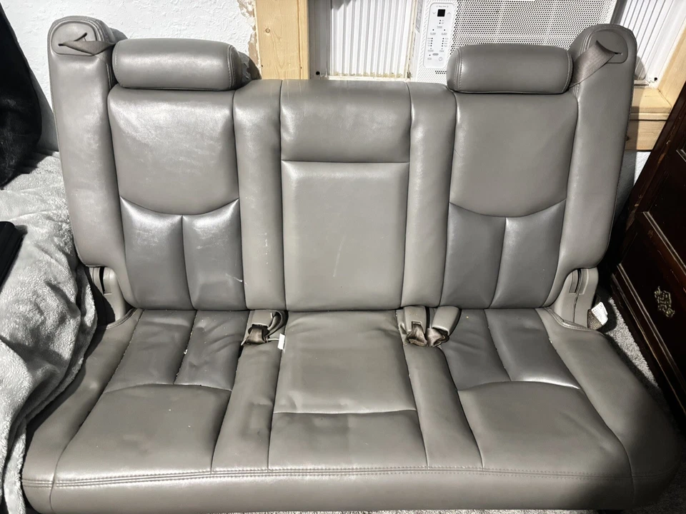 00-06 Escalade ESV Suburban Yukon XL Denali Third 3rd Row Bench Seats Tan 3129 - Image 1 of 1
