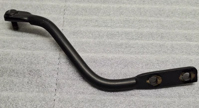 2013 2014 YAMAHA ZUMA YW50 REAR FENDER BRACKET SUPPORT BAR STAY - Image 1 of 4