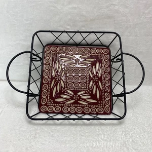 Christmas Dinner Red Tile Bread Basket Black Metal Wire Tray Display - Picture 1 of 7