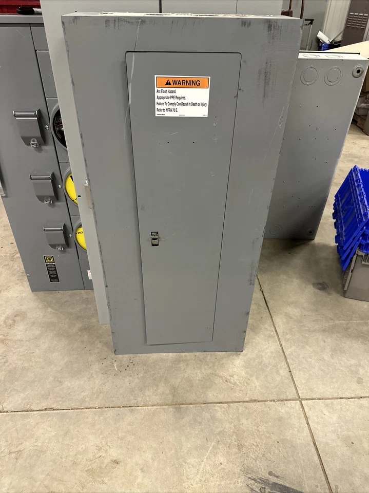 SQUARE D 225 AMP MDP 30 Circuit 240 3 Phase PANELBOARD NQODQB Warranty - Image 1 of 4