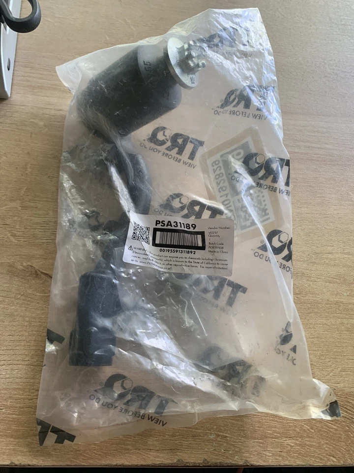 Barra de amarre exterior delantera izquierda TRQ para Hyundai Sonata 2015-2017 2016-2020 Kia Optima Foto 1 de 1