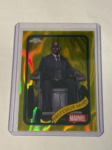 2025 Topps Chrome Marvel Professor Xavier #27 Yellow Lava Refractor - Bild 1 von 2